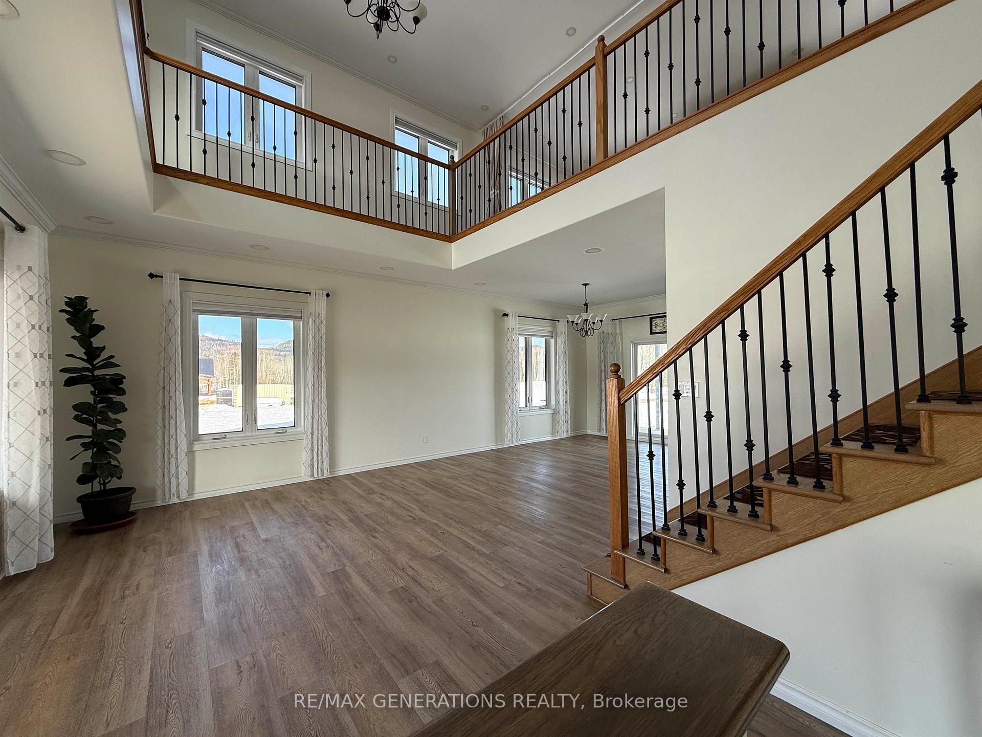 Photo 3 of 29 Oleksuk Road, Neebing, Blake — HOMEH