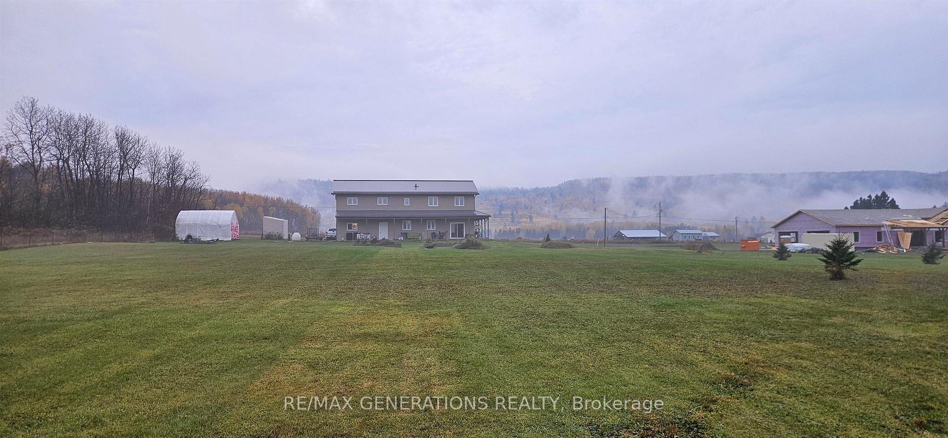 Photo 33 of 29 Oleksuk Road, Neebing, Blake — HOMEH