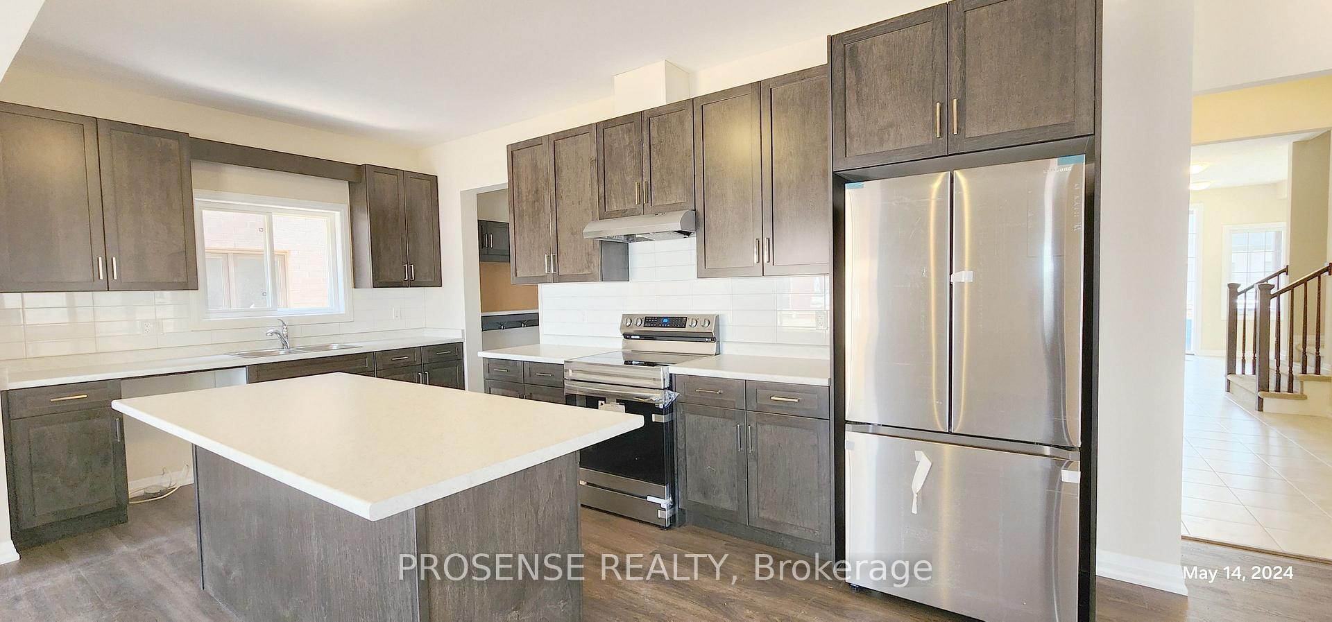 Photo 5 of 85 Acacia Road, Pelham, Fonthill — HOMEH
