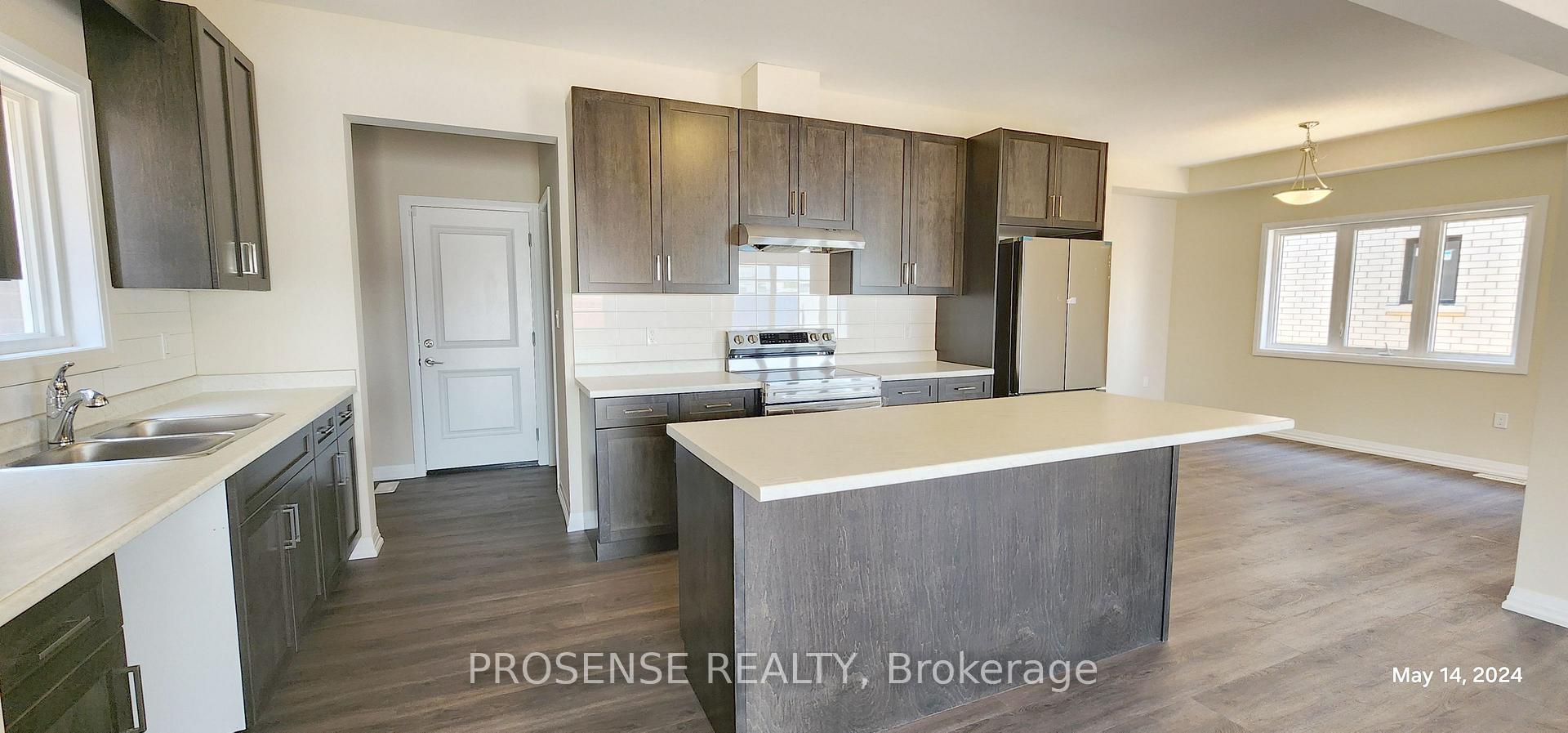 Photo 6 of 85 Acacia Road, Pelham, Fonthill — HOMEH