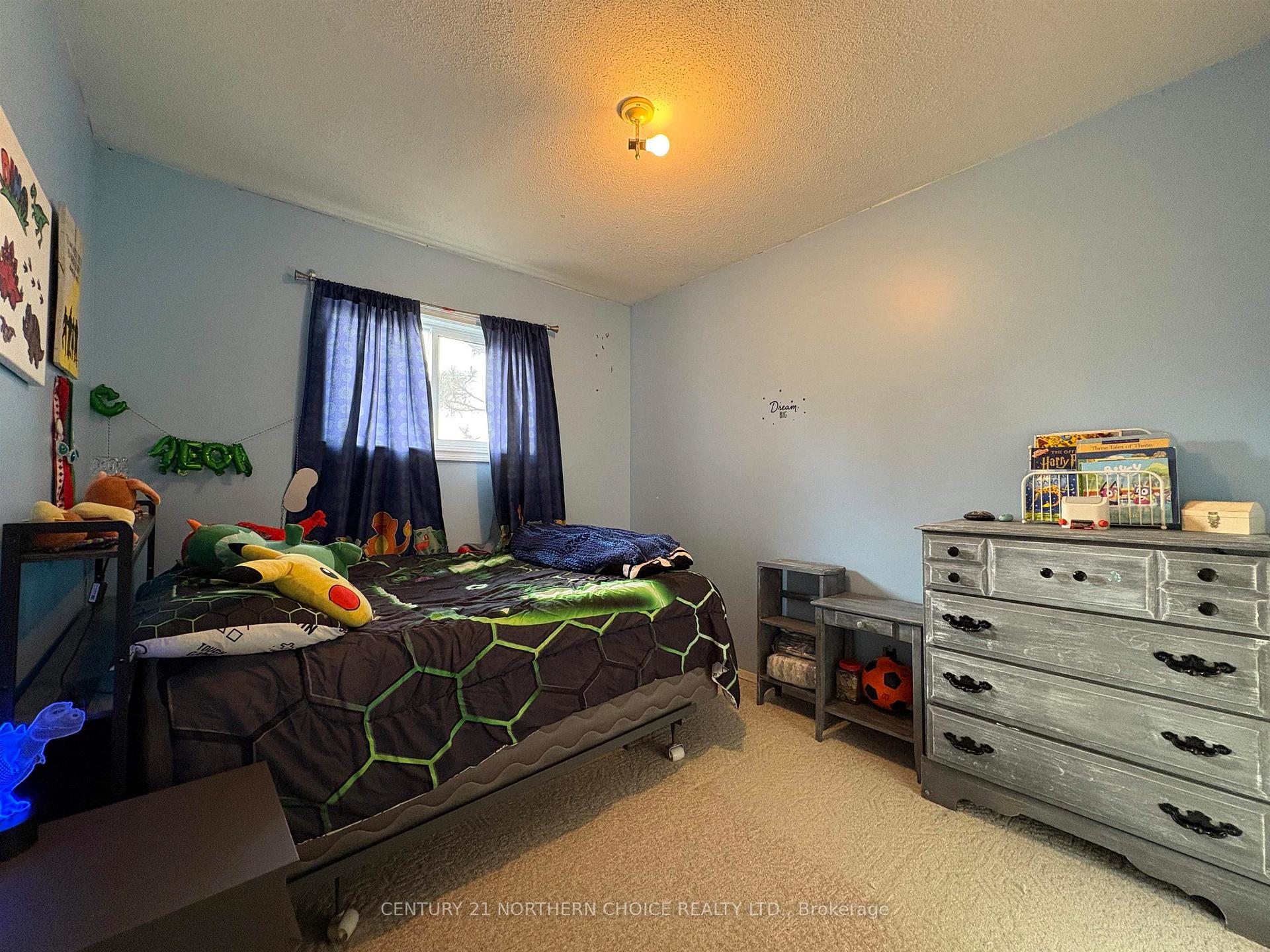 Photo 22 of 566 Elm Avenue, Fort Frances — HOMEH
