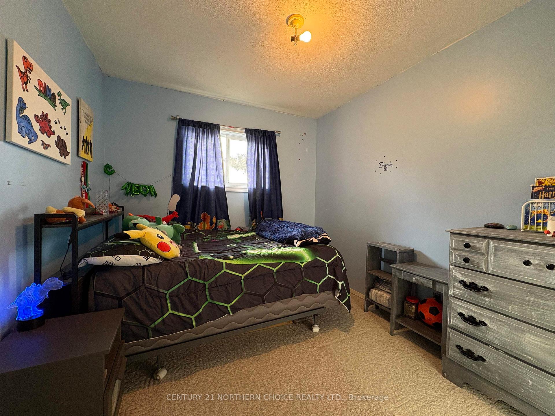 Photo 23 of 566 Elm Avenue, Fort Frances — HOMEH