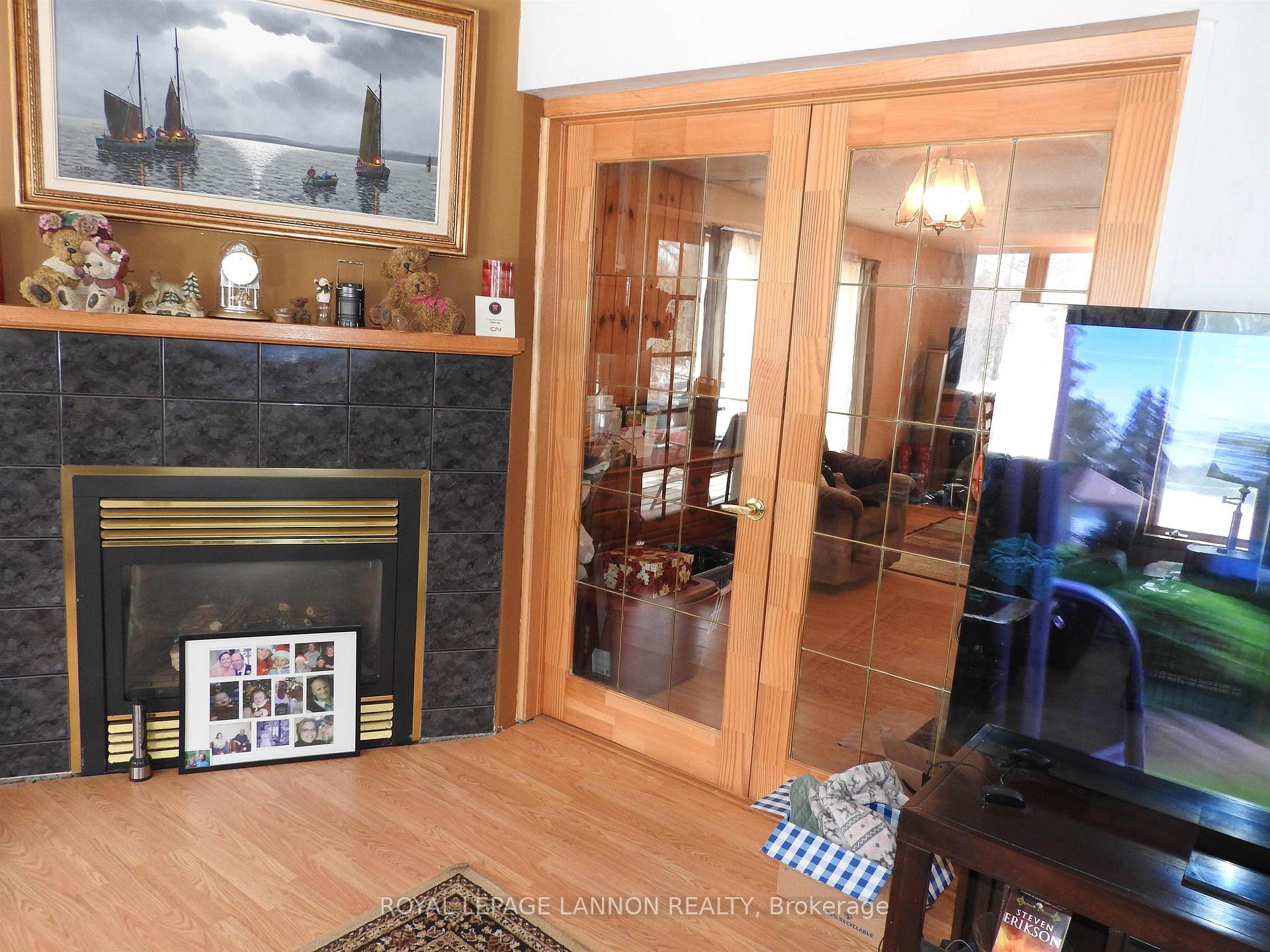 Photo 11 of 497 Lakeshore Drive, Shuniah — HOMEH