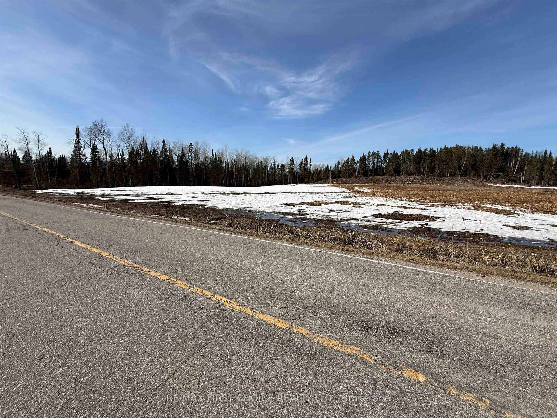 Photo 2 of 653 Sandy Beach, Dryden, Barclay — HOMEH