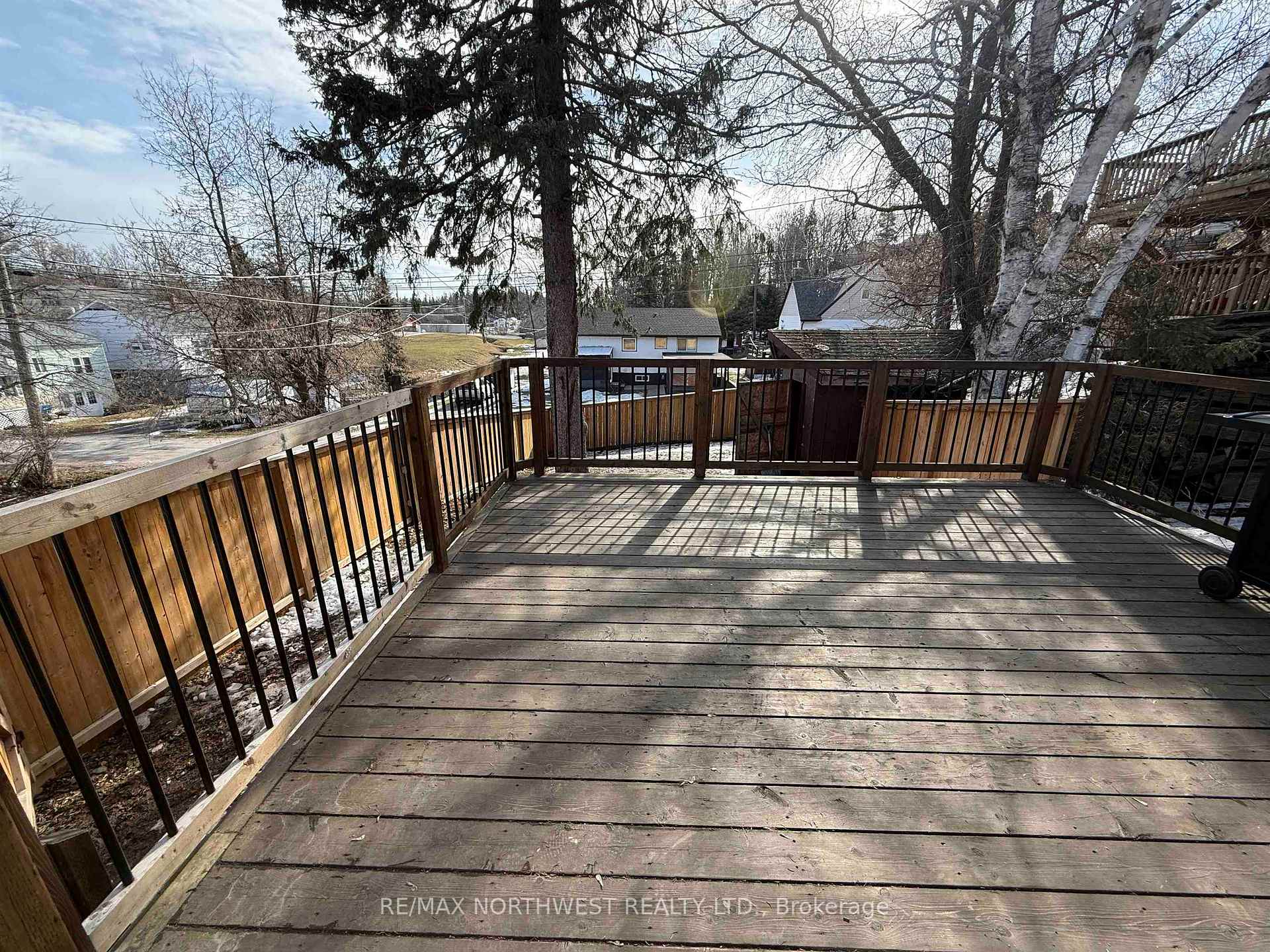 Photo 27 of 513 Sixth Avenue S, Kenora, Lakeside — HOMEH