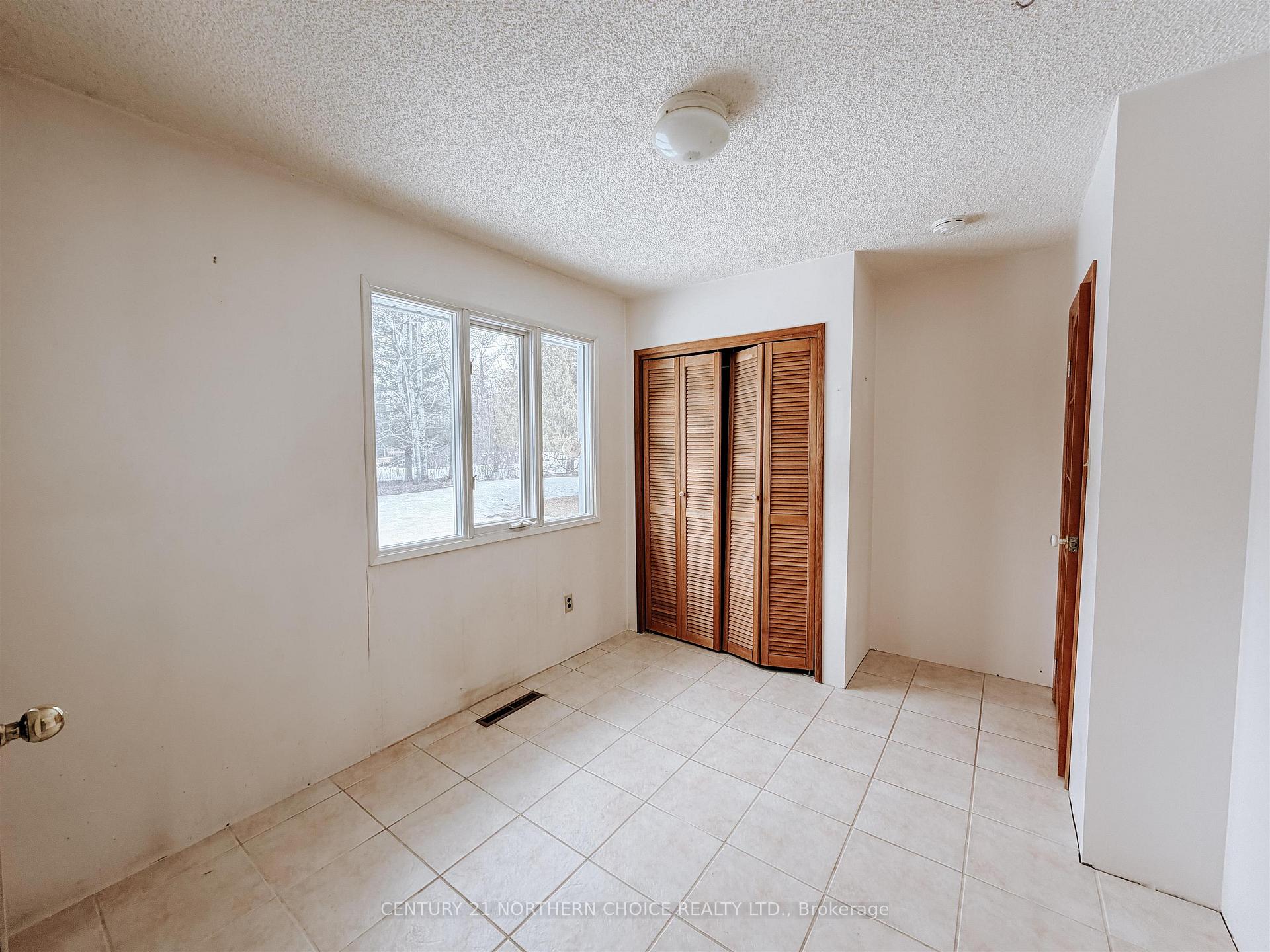 Photo 7 of 426 James Road, Kenora, Redditt Road East — HOMEH