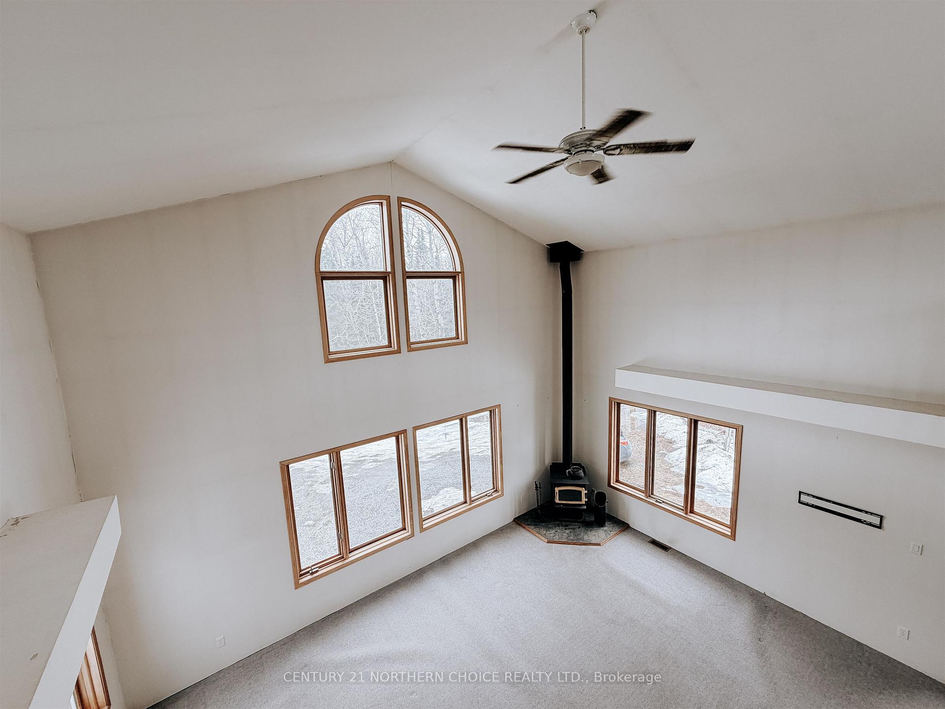 Photo 14 of 426 James Road, Kenora, Redditt Road East — HOMEH