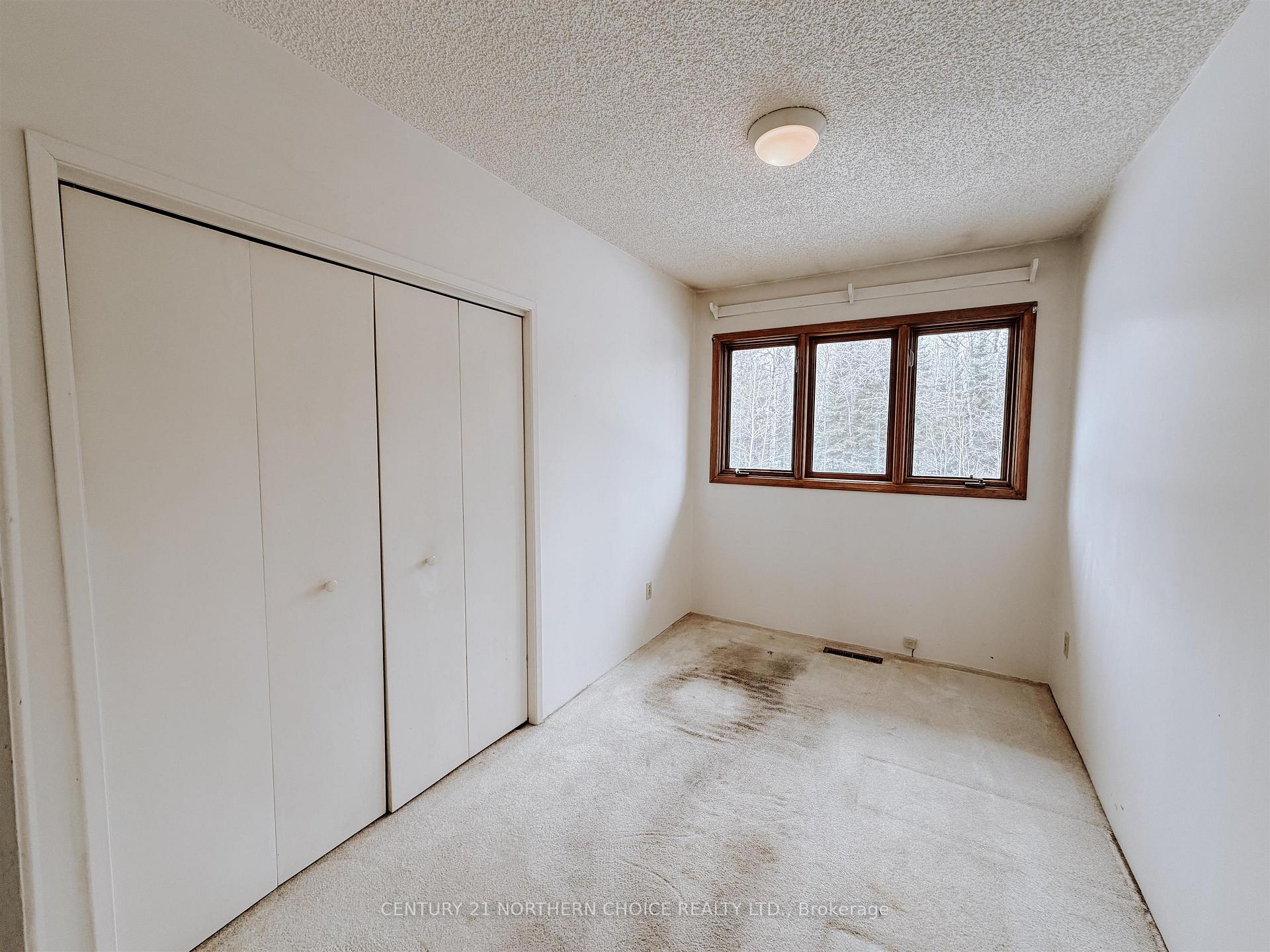 Photo 26 of 426 James Road, Kenora, Redditt Road East — HOMEH