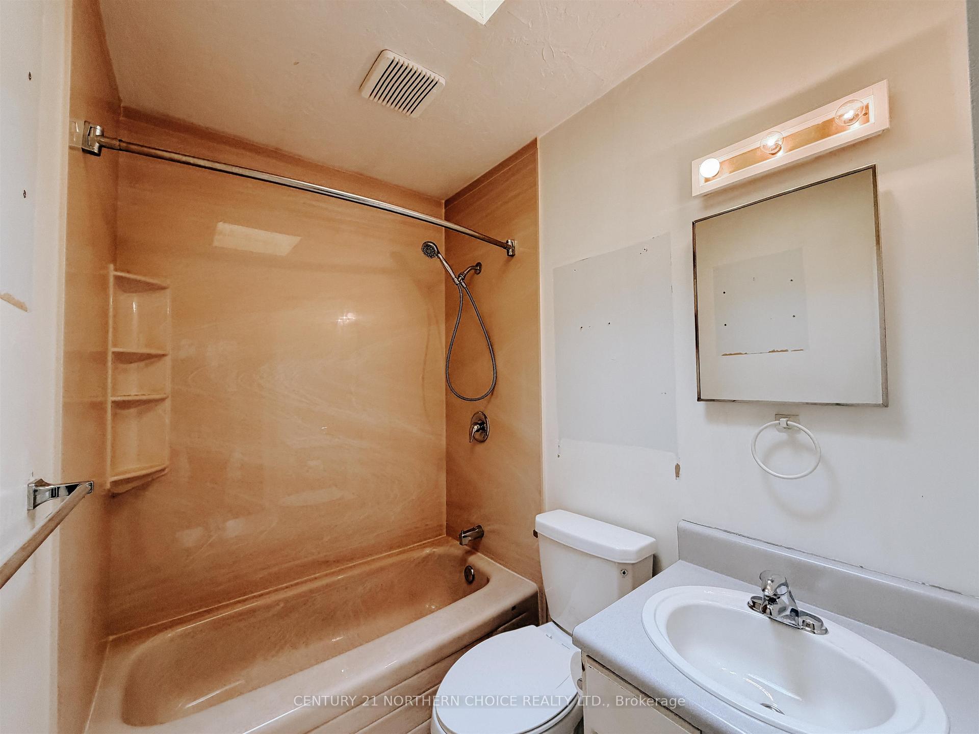 Photo 27 of 426 James Road, Kenora, Redditt Road East — HOMEH
