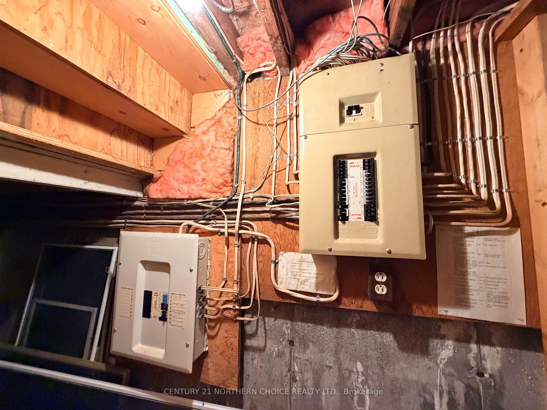Photo 33 of 426 James Road, Kenora, Redditt Road East — HOMEH