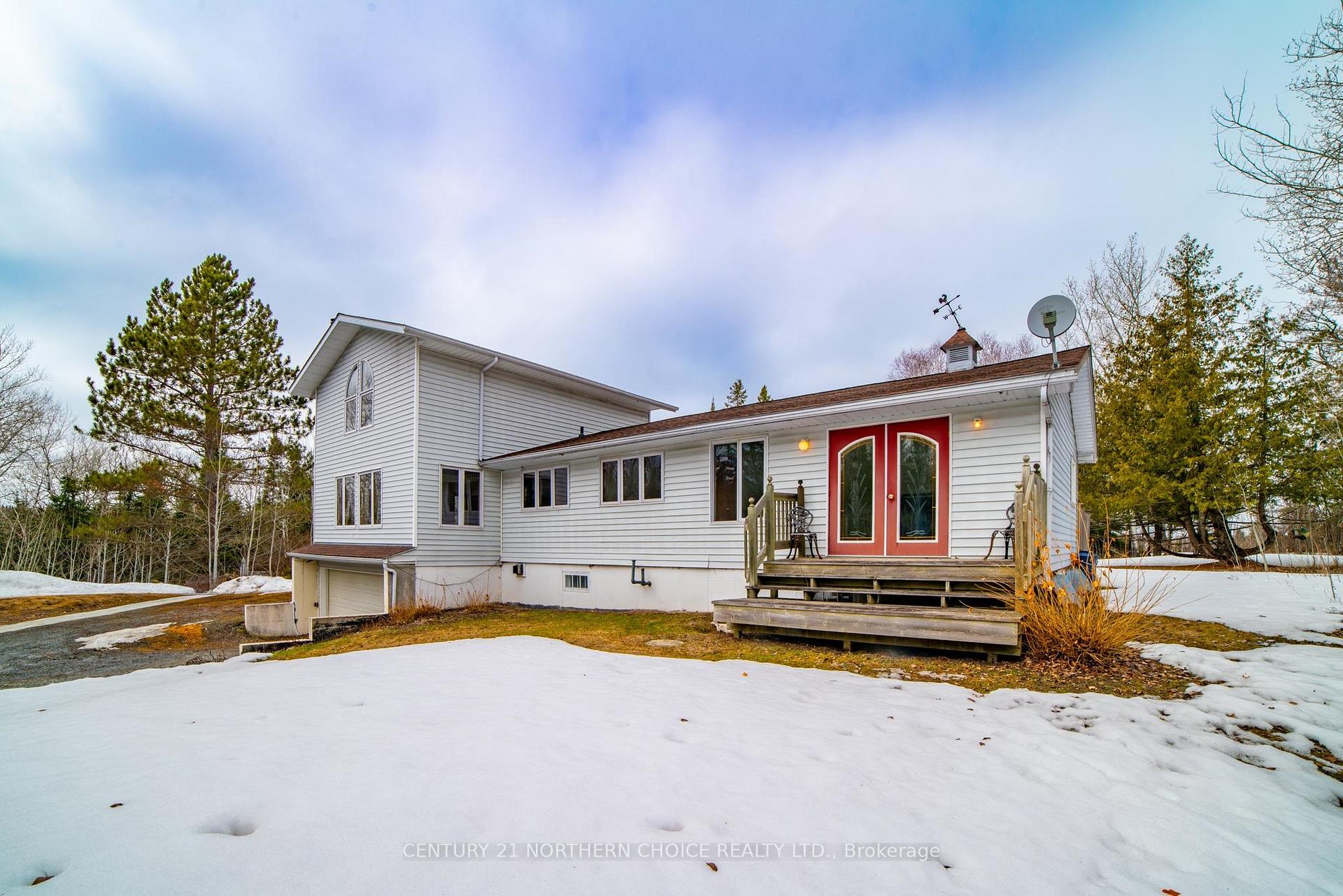 Photo 40 of 426 James Road, Kenora, Redditt Road East — HOMEH