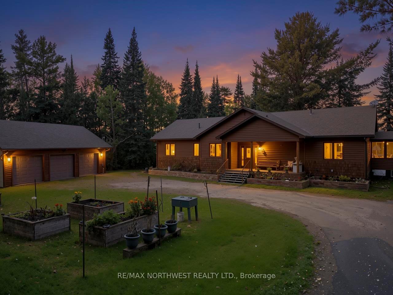 Photo 2 of 200 Penninsula Road, Kenora Remote Area, Lake of the Woods North — HOMEH