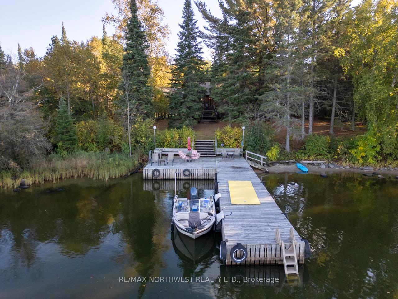 Photo 6 of 200 Penninsula Road, Kenora Remote Area, Lake of the Woods North — HOMEH