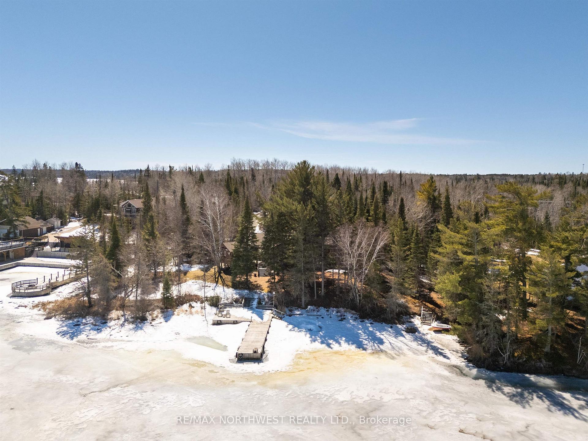 Photo 14 of 200 Penninsula Road, Kenora Remote Area, Lake of the Woods North — HOMEH