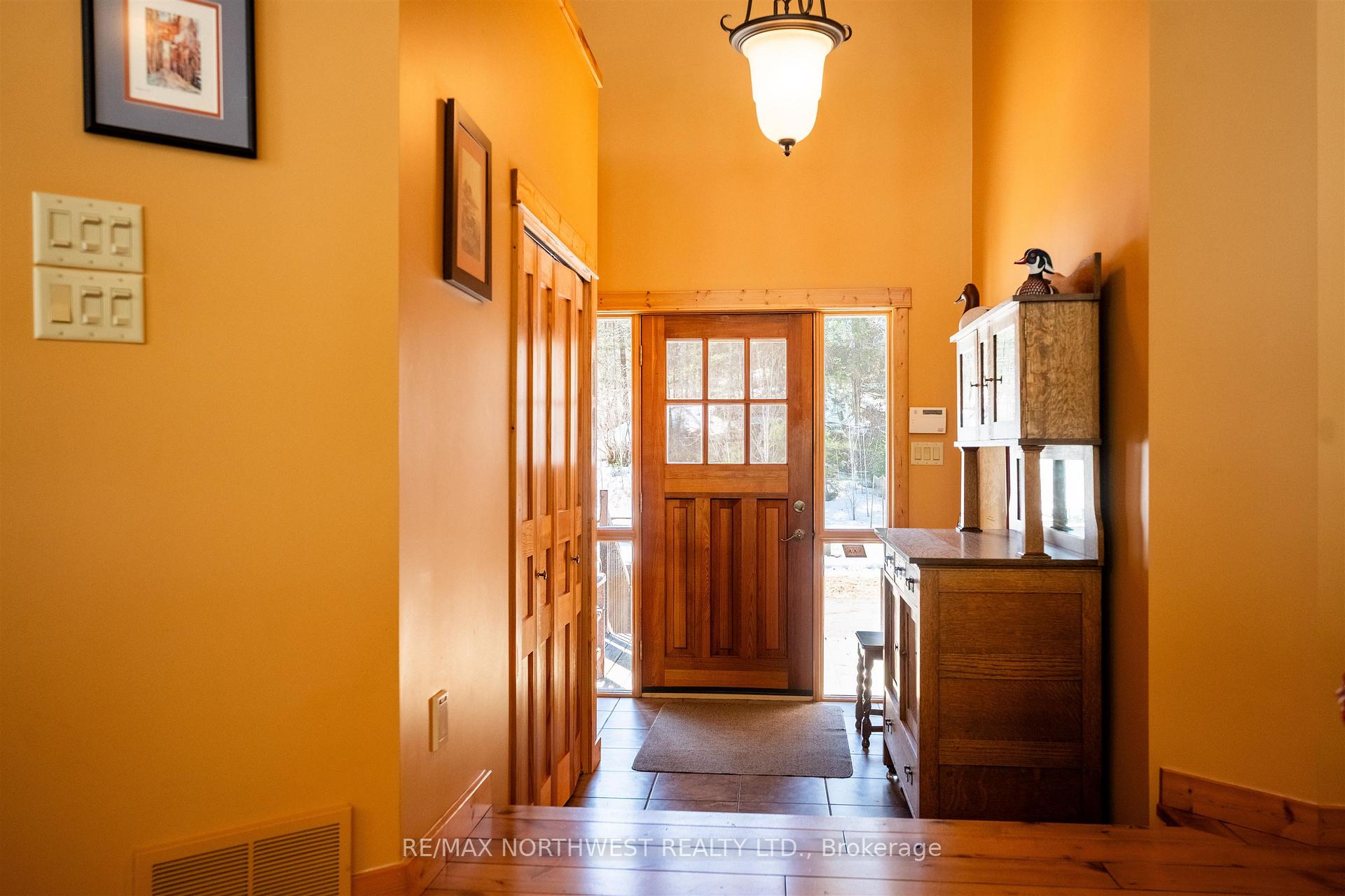 Photo 17 of 200 Penninsula Road, Kenora Remote Area, Lake of the Woods North — HOMEH