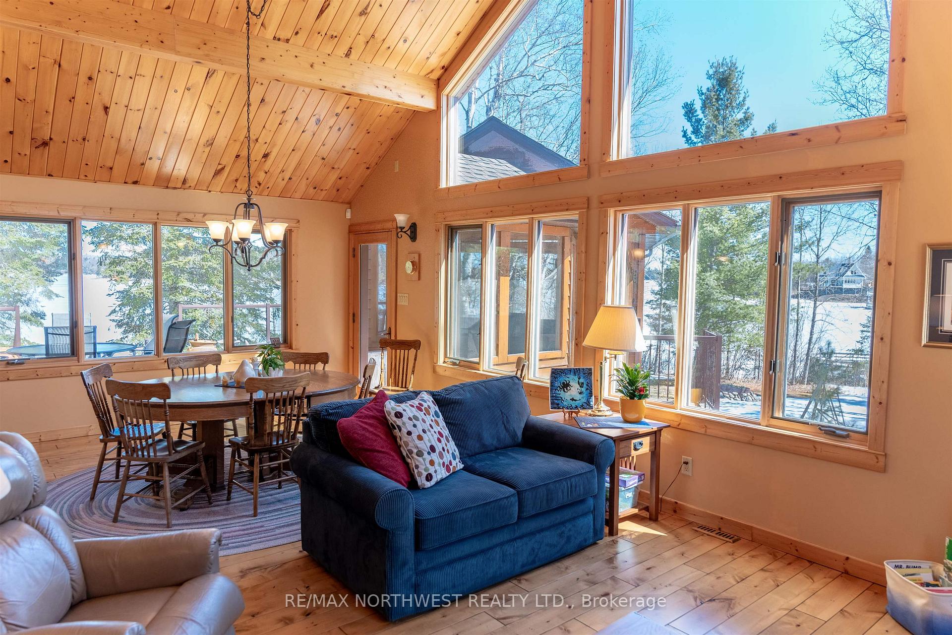 Photo 19 of 200 Penninsula Road, Kenora Remote Area, Lake of the Woods North — HOMEH