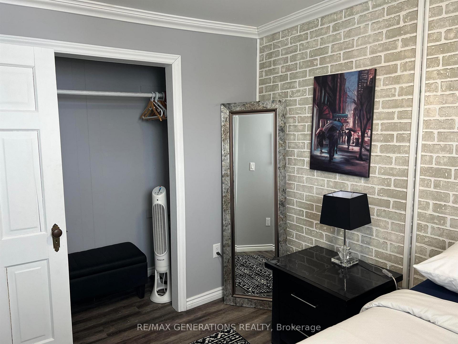 Photo 8 of 34 McCullough Street, Marathon — HOMEH