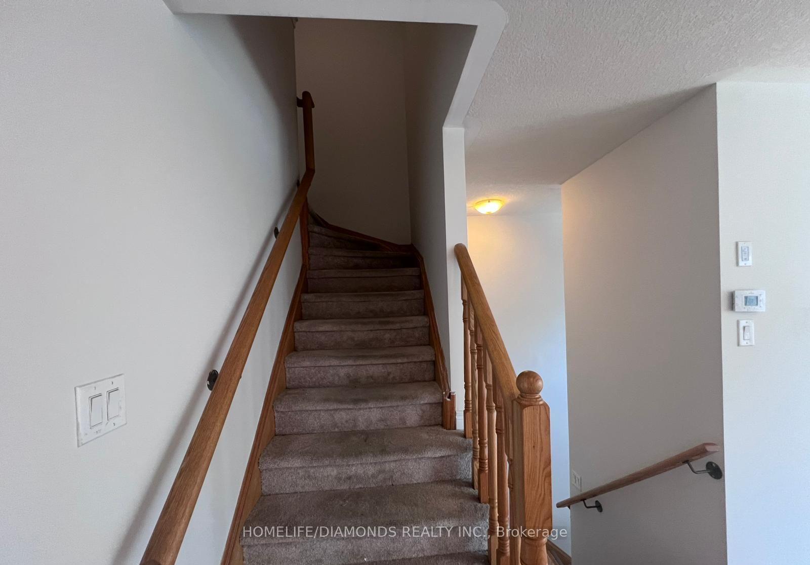 Photo 6 of Unit 29, 470 Linden Drive, Cambridge, Preston Heights — HOMEH