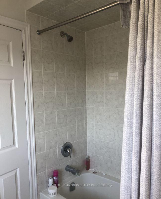 Photo 11 of Unit 29, 470 Linden Drive, Cambridge, Preston Heights — HOMEH