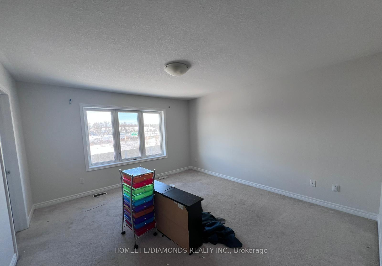 Photo 12 of Unit 29, 470 Linden Drive, Cambridge, Preston Heights — HOMEH