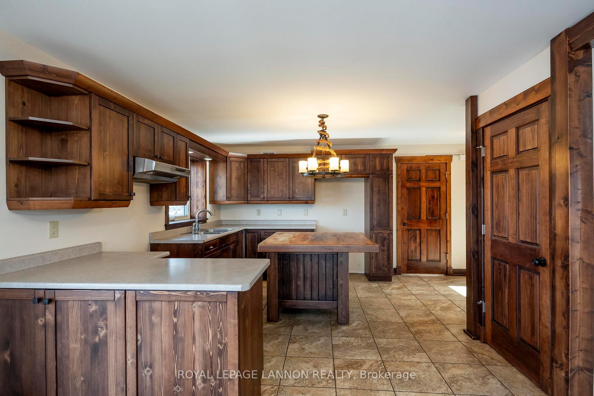 Photo 7 of 3331 Hwy 11/17, Shuniah — HOMEH