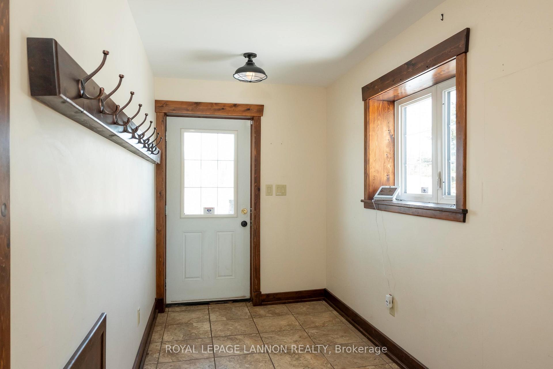 Photo 17 of 3331 Hwy 11/17, Shuniah — HOMEH