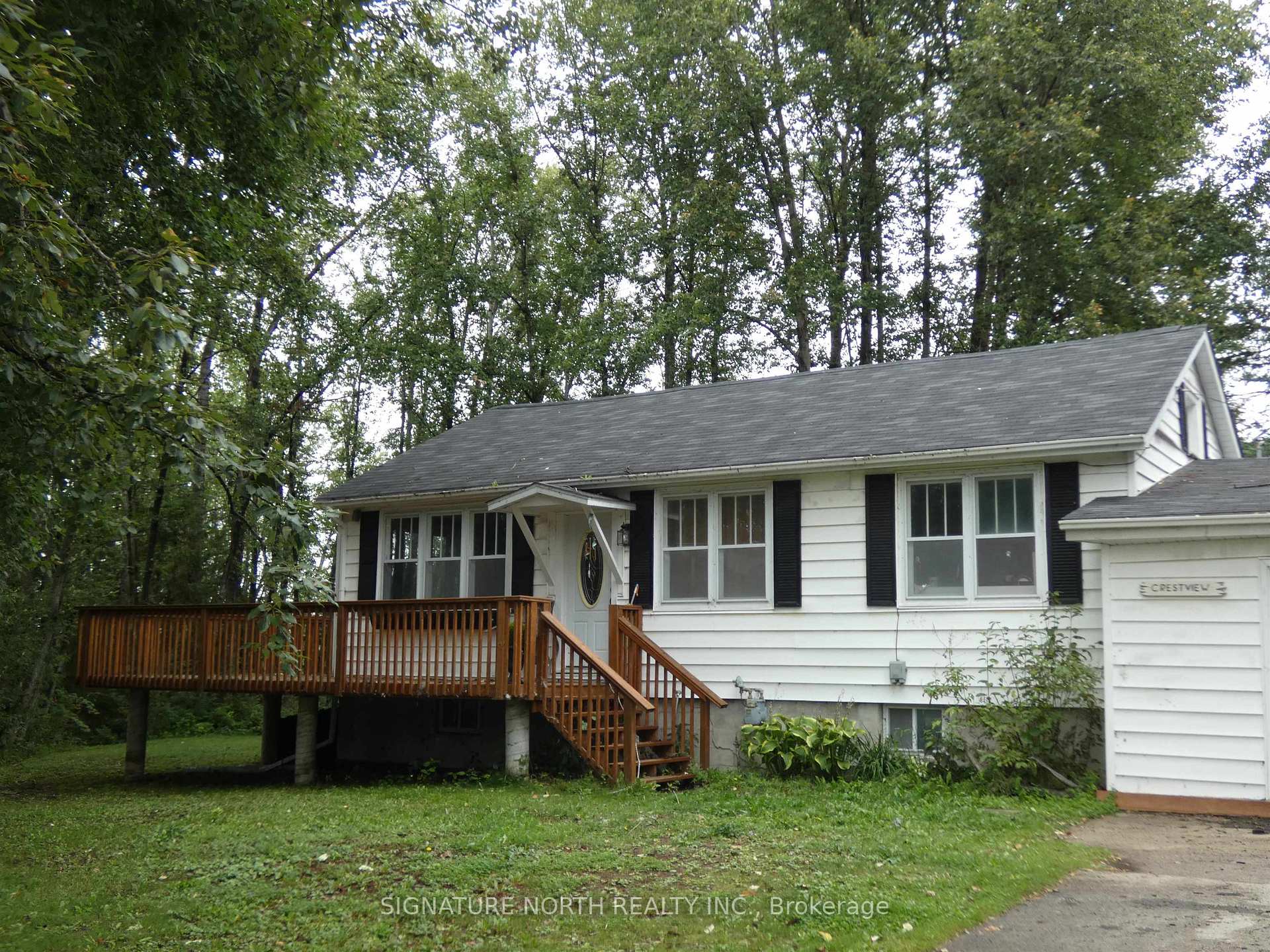 Photo 2 of 102 Cedar Crescent, Greenstone — HOMEH