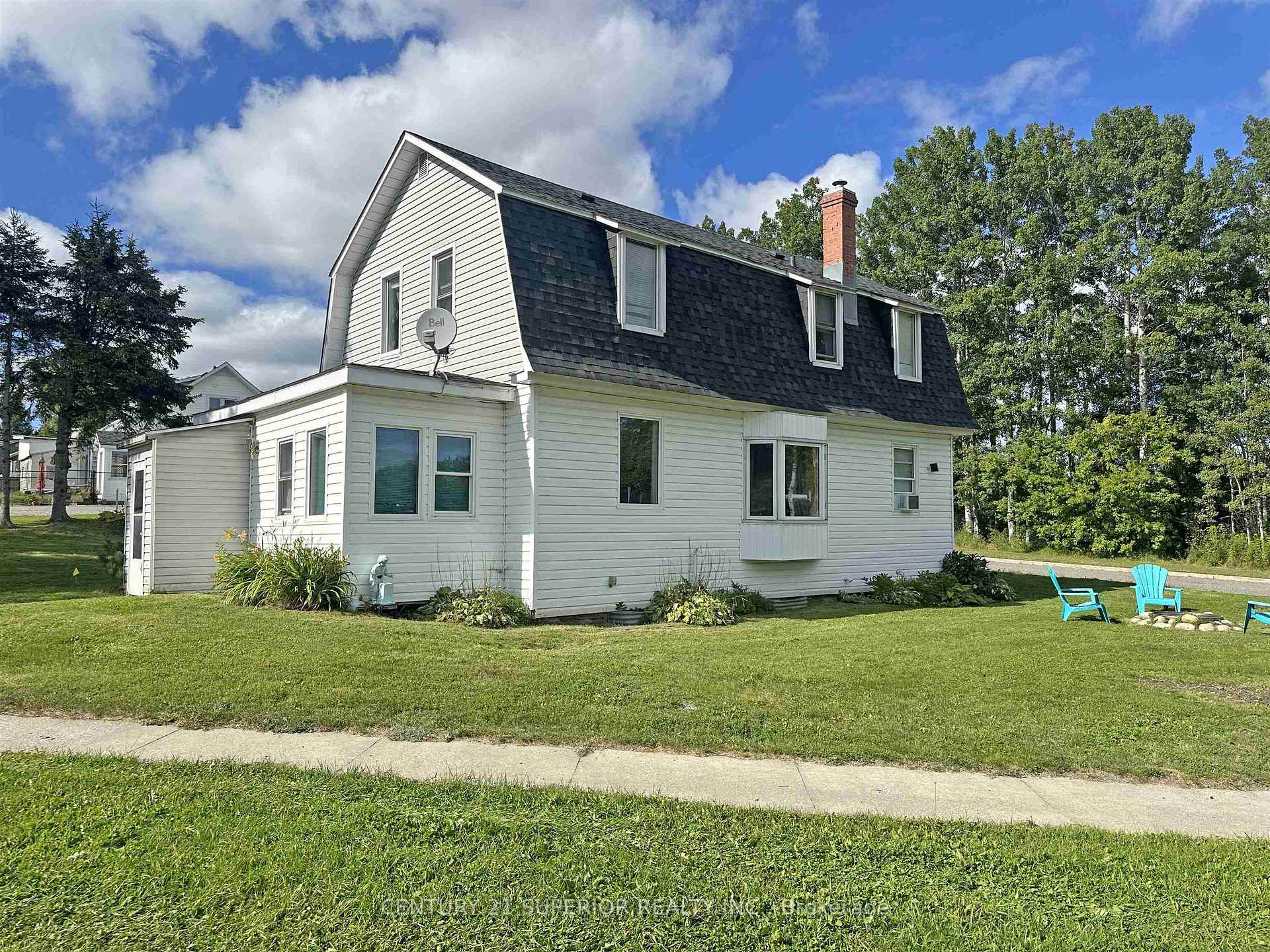 Photo 5 of 4 Riverview Street, Nipigon — HOMEH