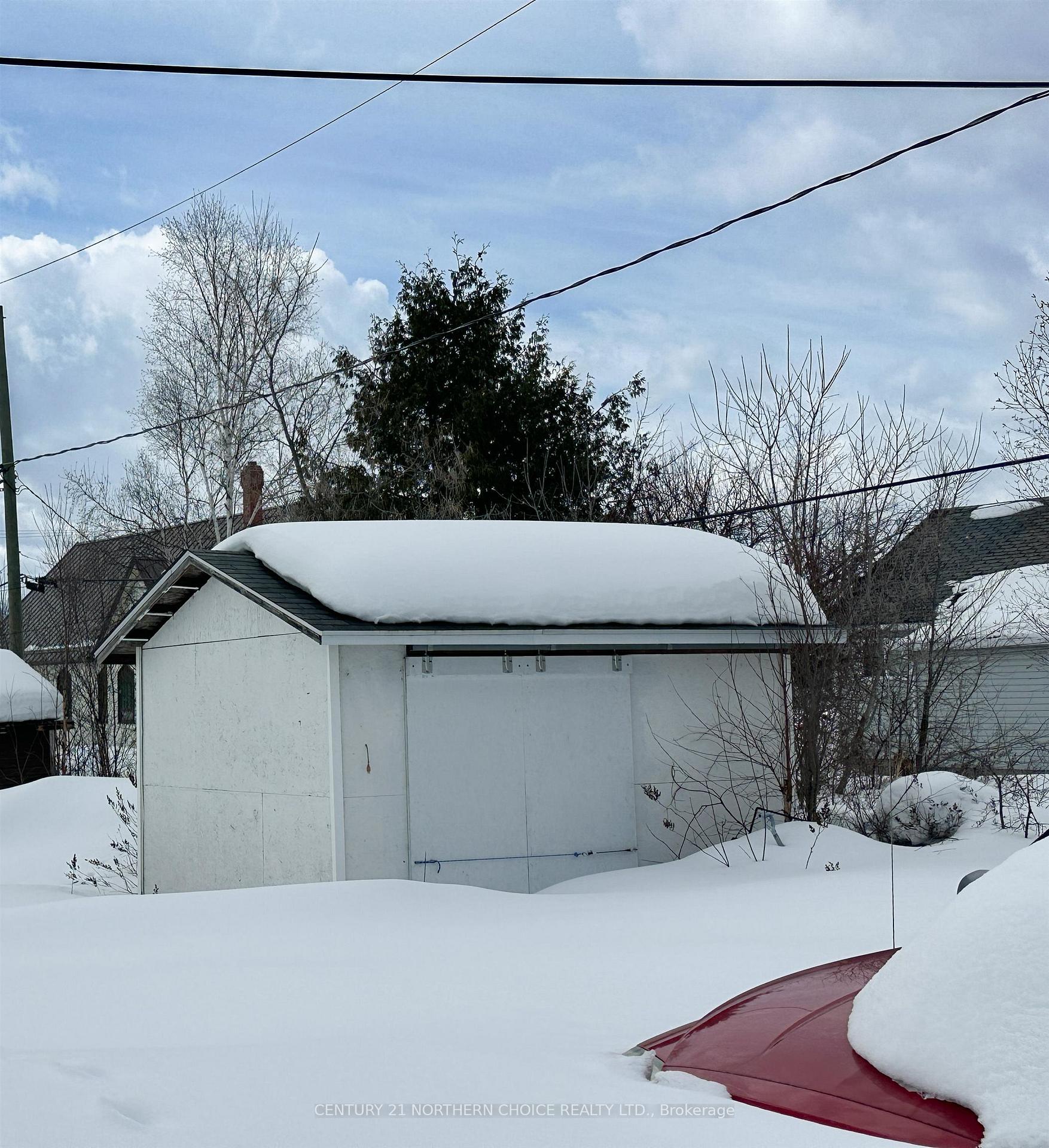 Photo 5 of 77 Dickenson Road, Red Lake — HOMEH