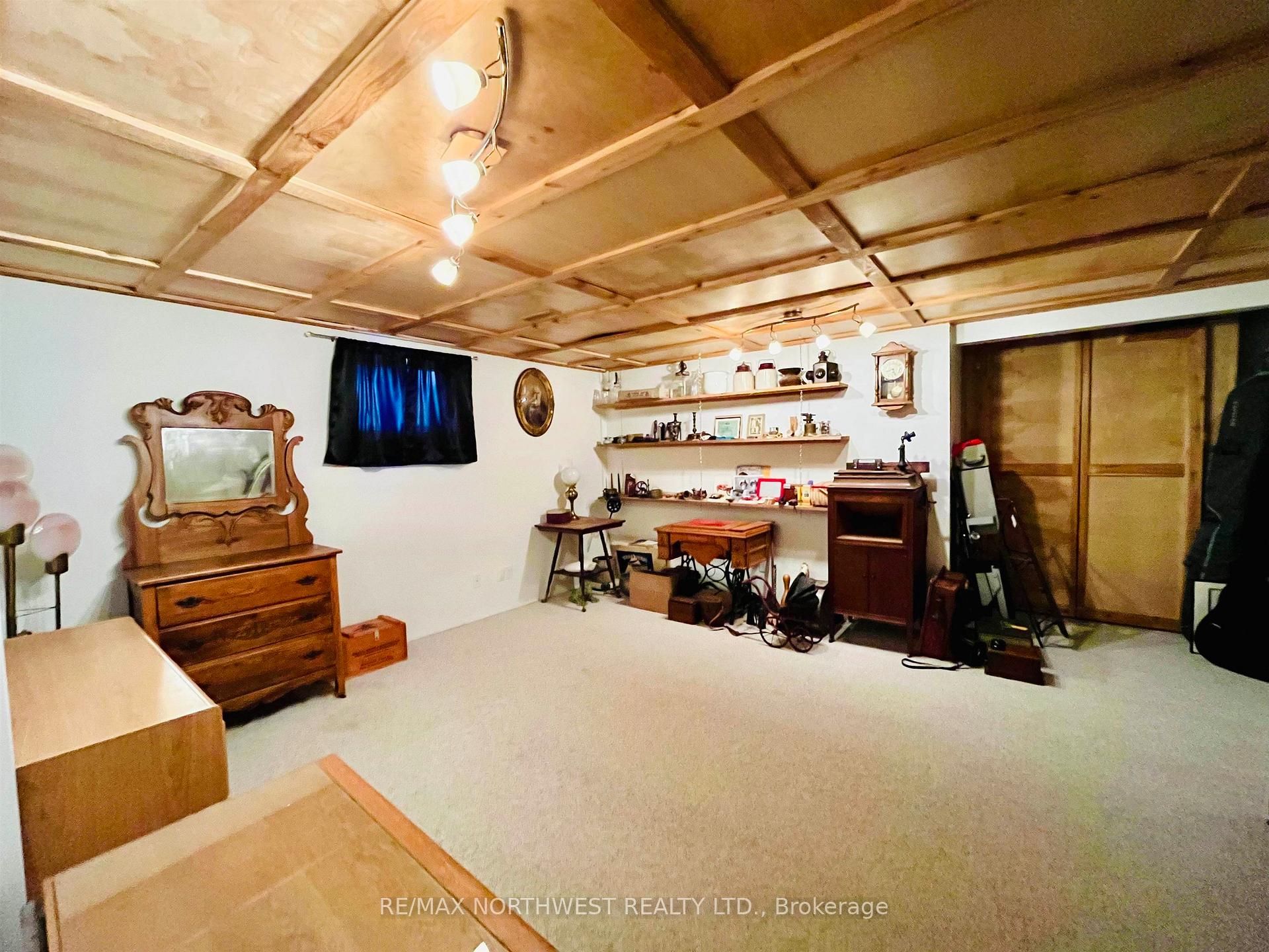 Photo 21 of 1125 Second St. E. E, Fort Frances — HOMEH