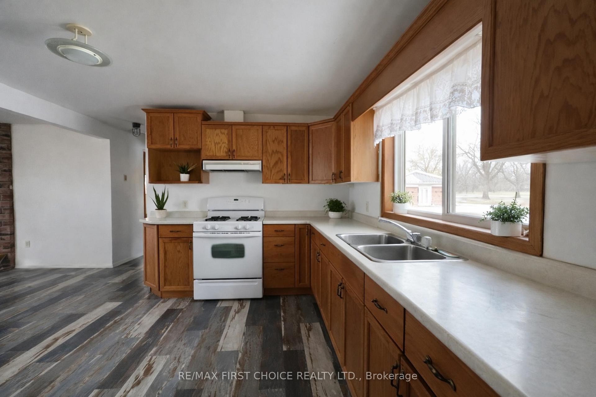 Photo 7 of 194 River Road, Dawson — HOMEH