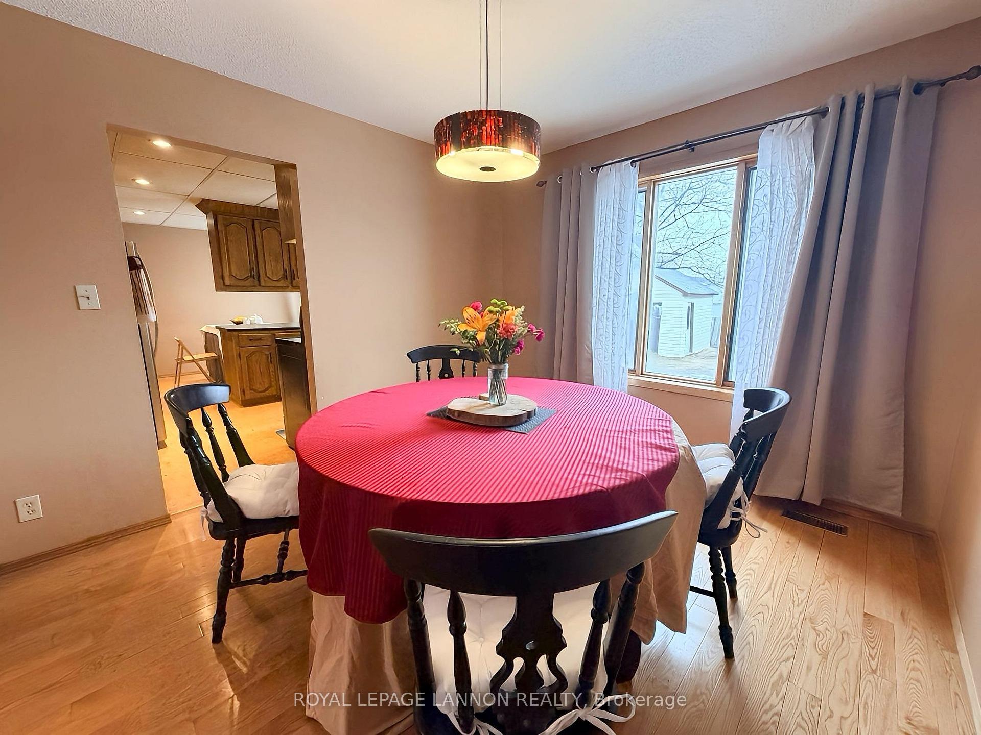 Photo 7 of 711 First Street W, Greenstone — HOMEH