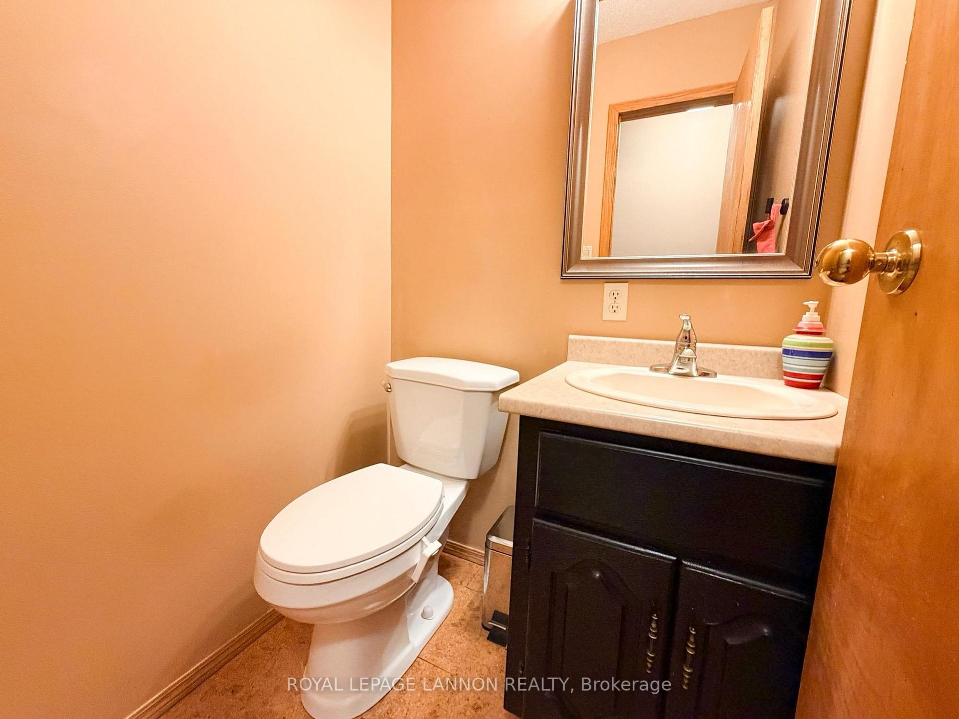 Photo 13 of 711 First Street W, Greenstone — HOMEH