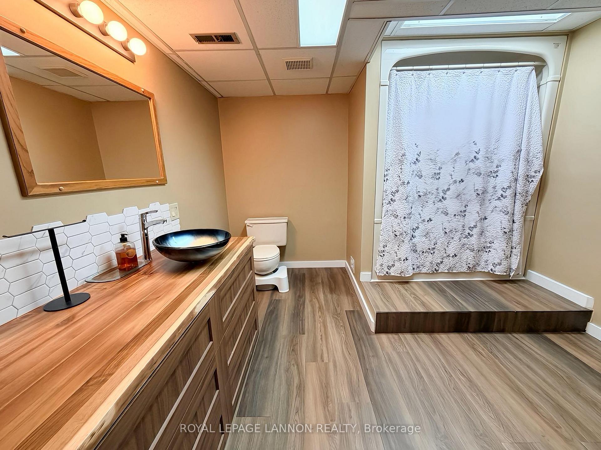 Photo 16 of 711 First Street W, Greenstone — HOMEH