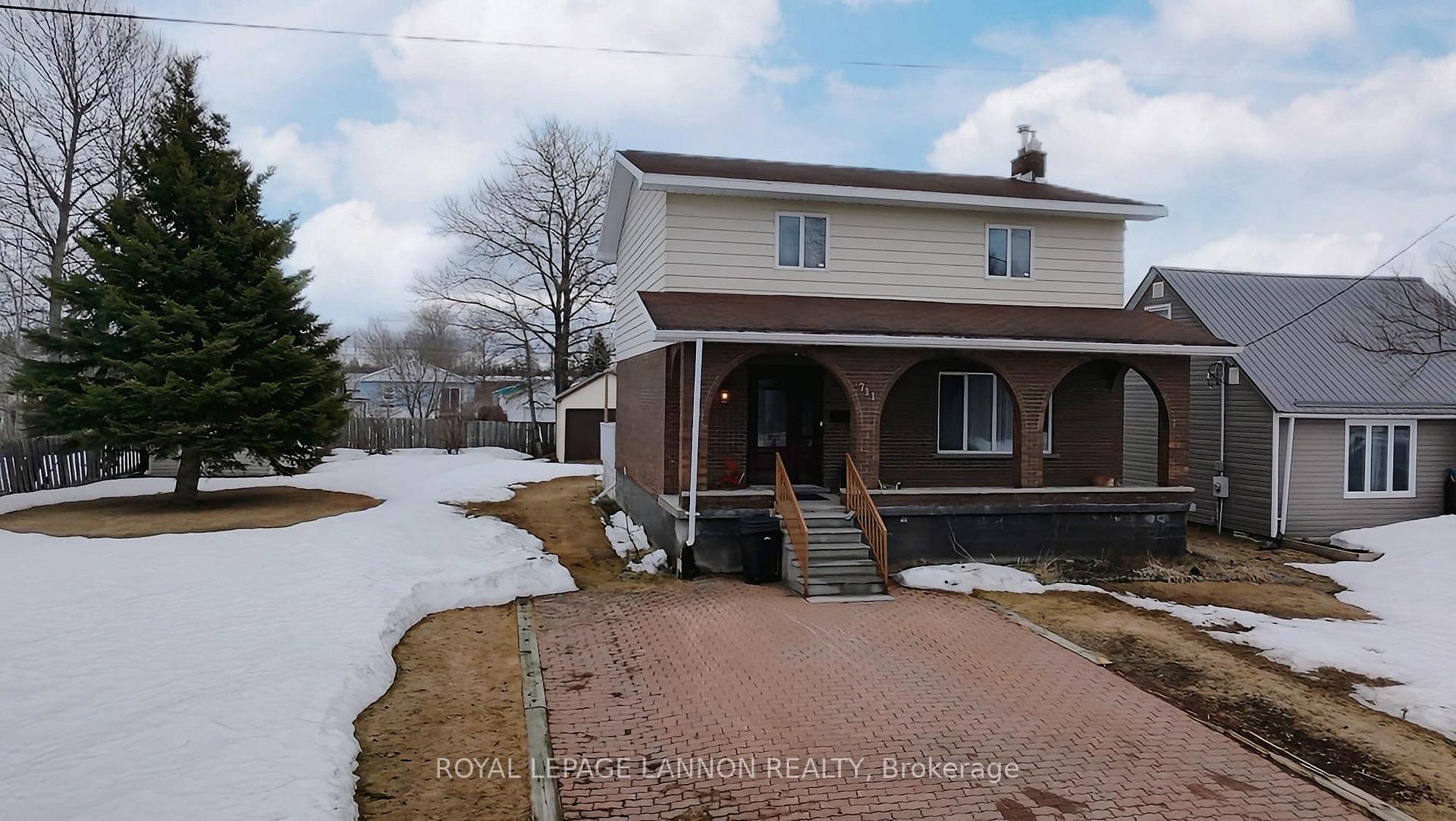 Photo 27 of 711 First Street W, Greenstone — HOMEH
