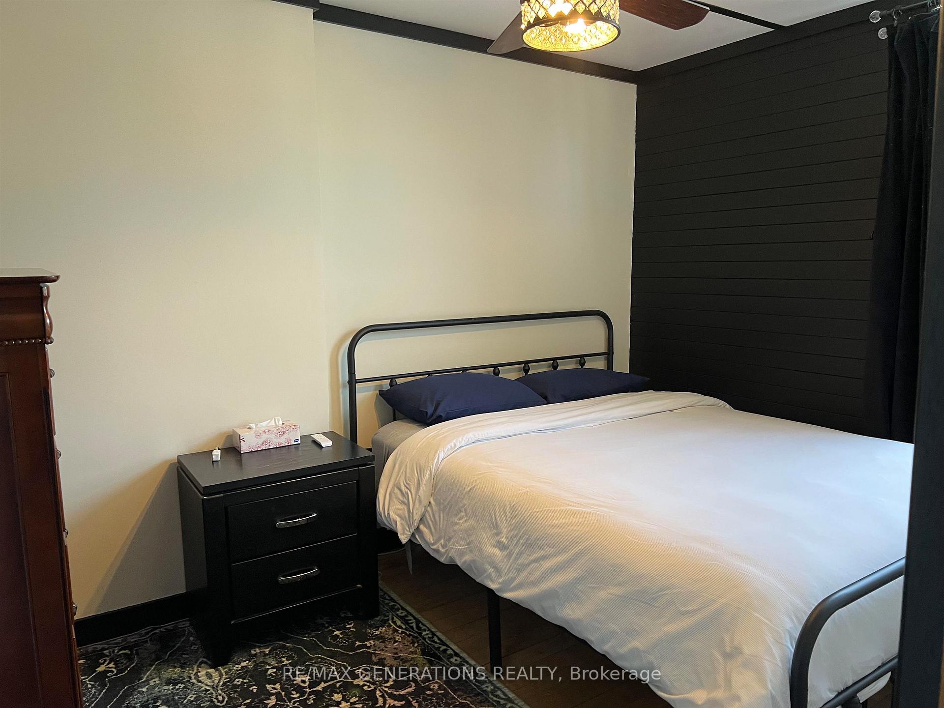 Photo 8 of 30 McCullough Street, Marathon — HOMEH