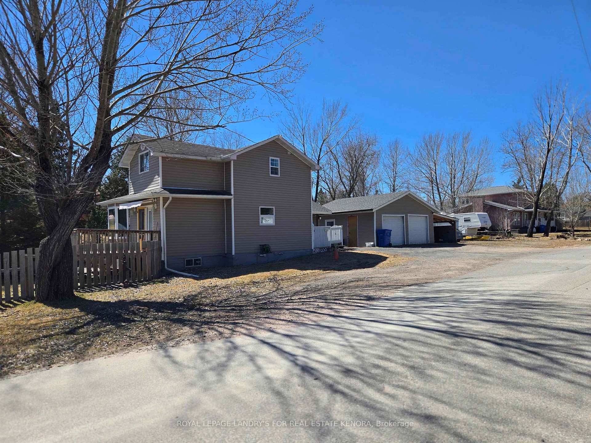 Photo 3 of 1 Gerald Street, Kenora, Evergreen — HOMEH