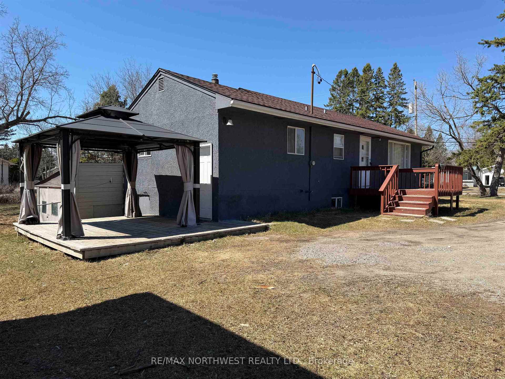 Photo 1 of 1653 Sunset Drive, Fort Frances — HOMEH