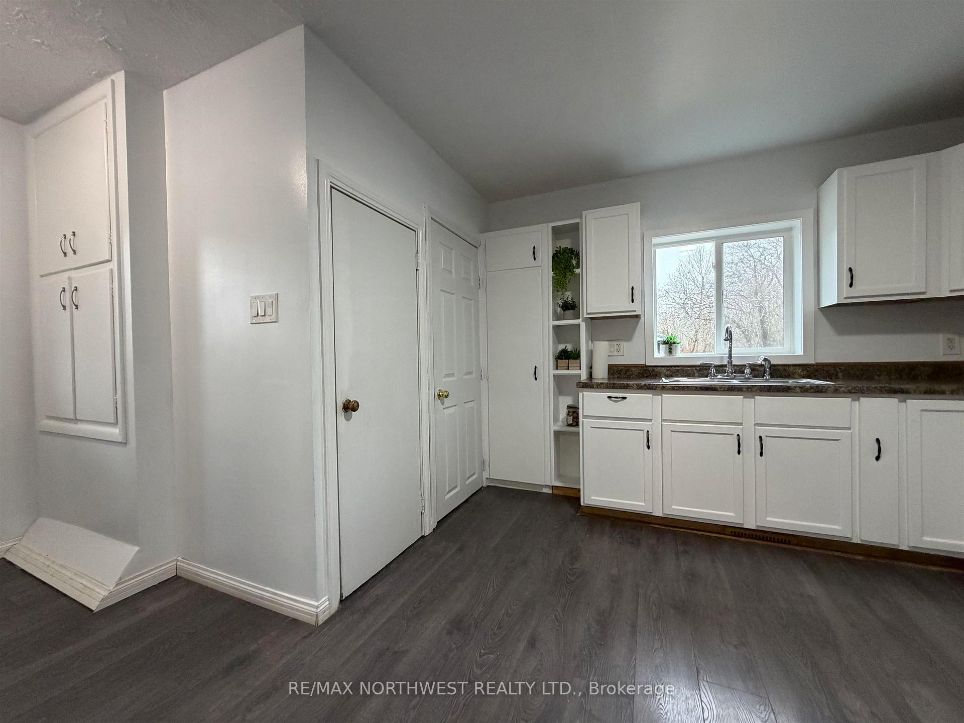 Photo 10 of 1653 Sunset Drive, Fort Frances — HOMEH