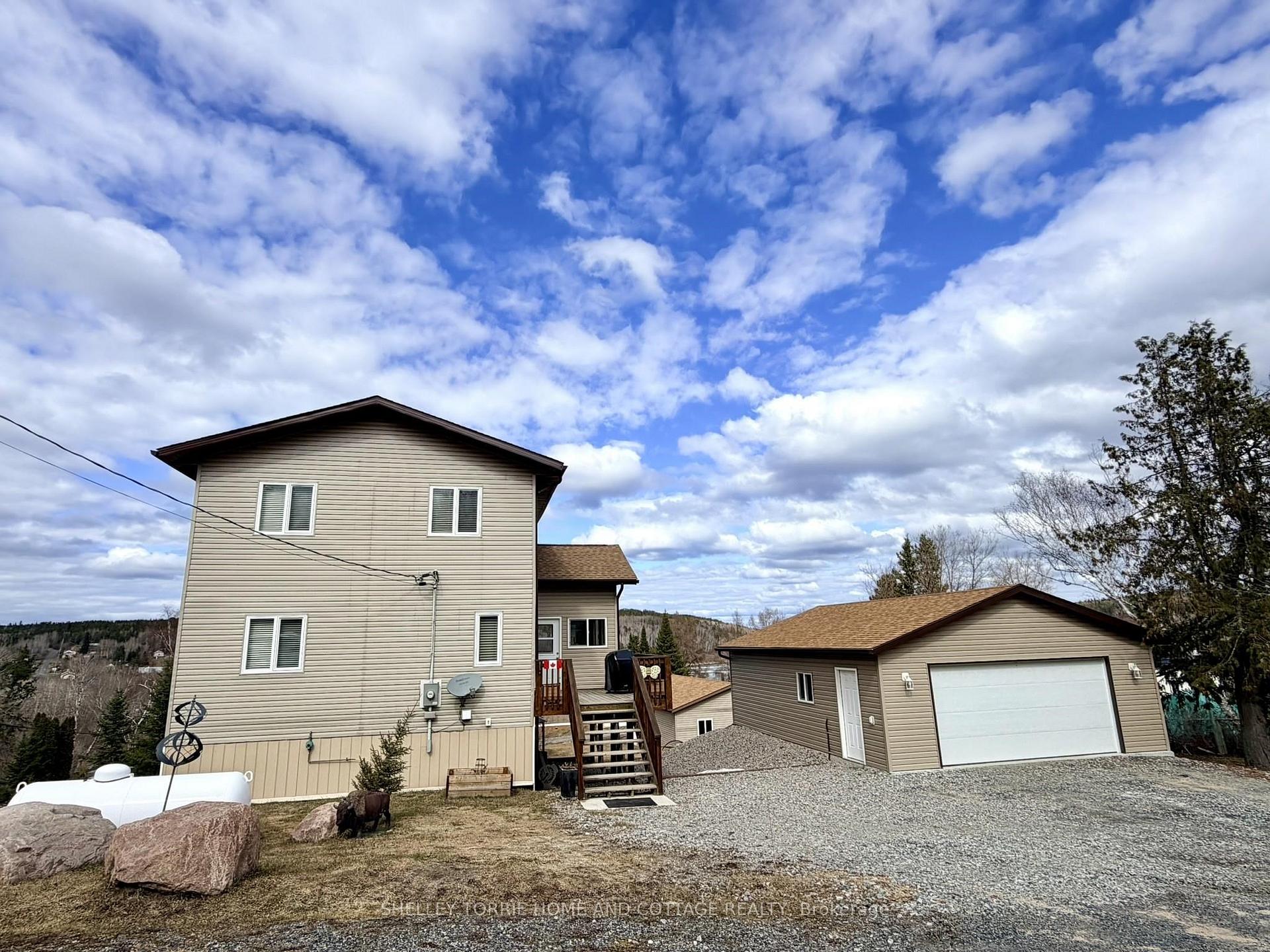 Photo 3 of 1st St & 4th Avenue, Kenora Remote Area, Redditt — HOMEH