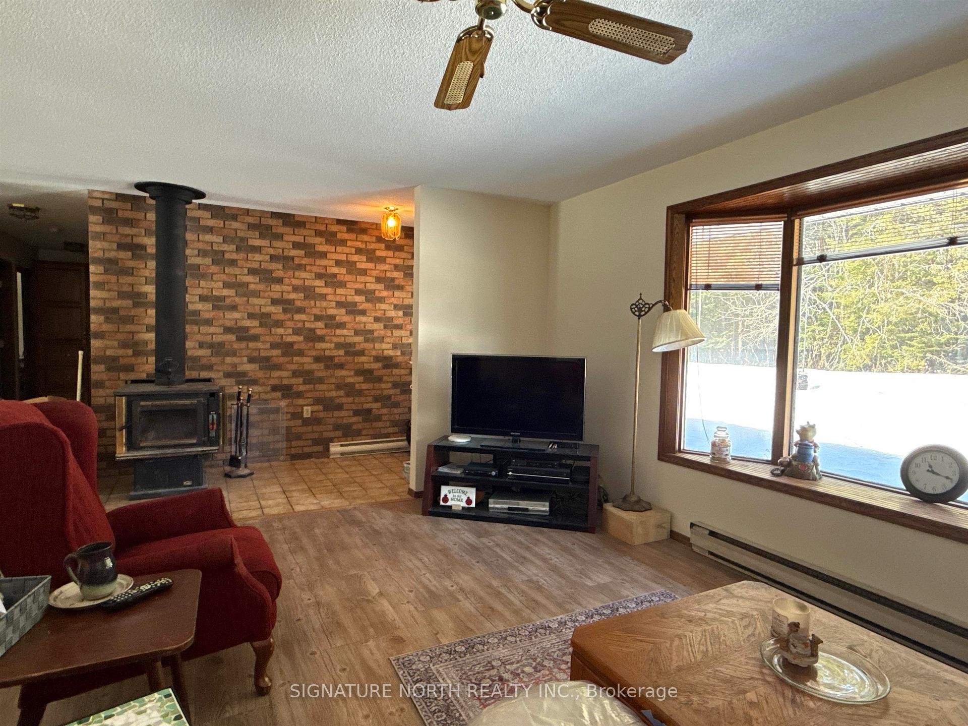 Photo 6 of 982 Hwy 608, Neebing, Scoble — HOMEH