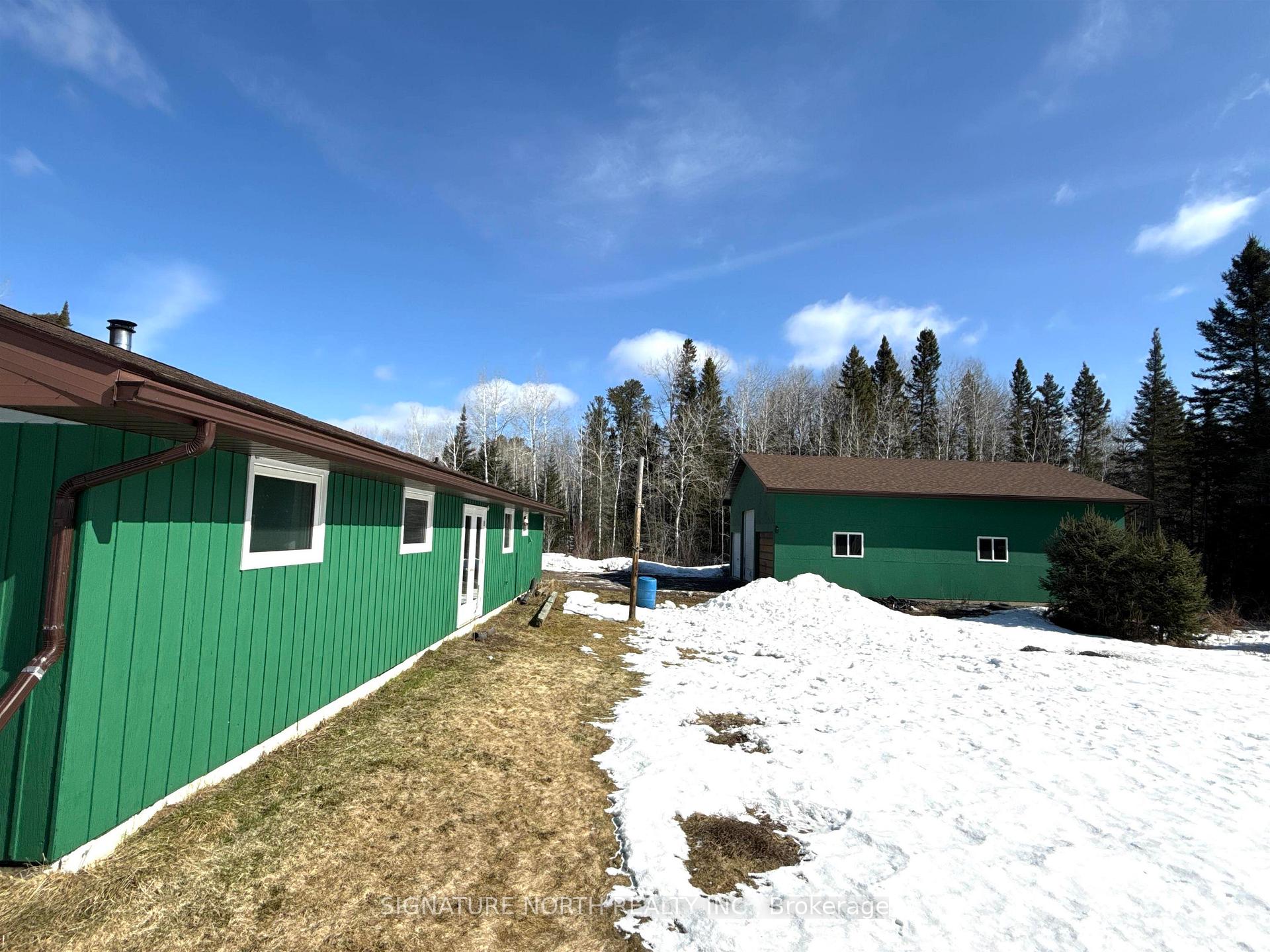 Photo 21 of 982 Hwy 608, Neebing, Scoble — HOMEH