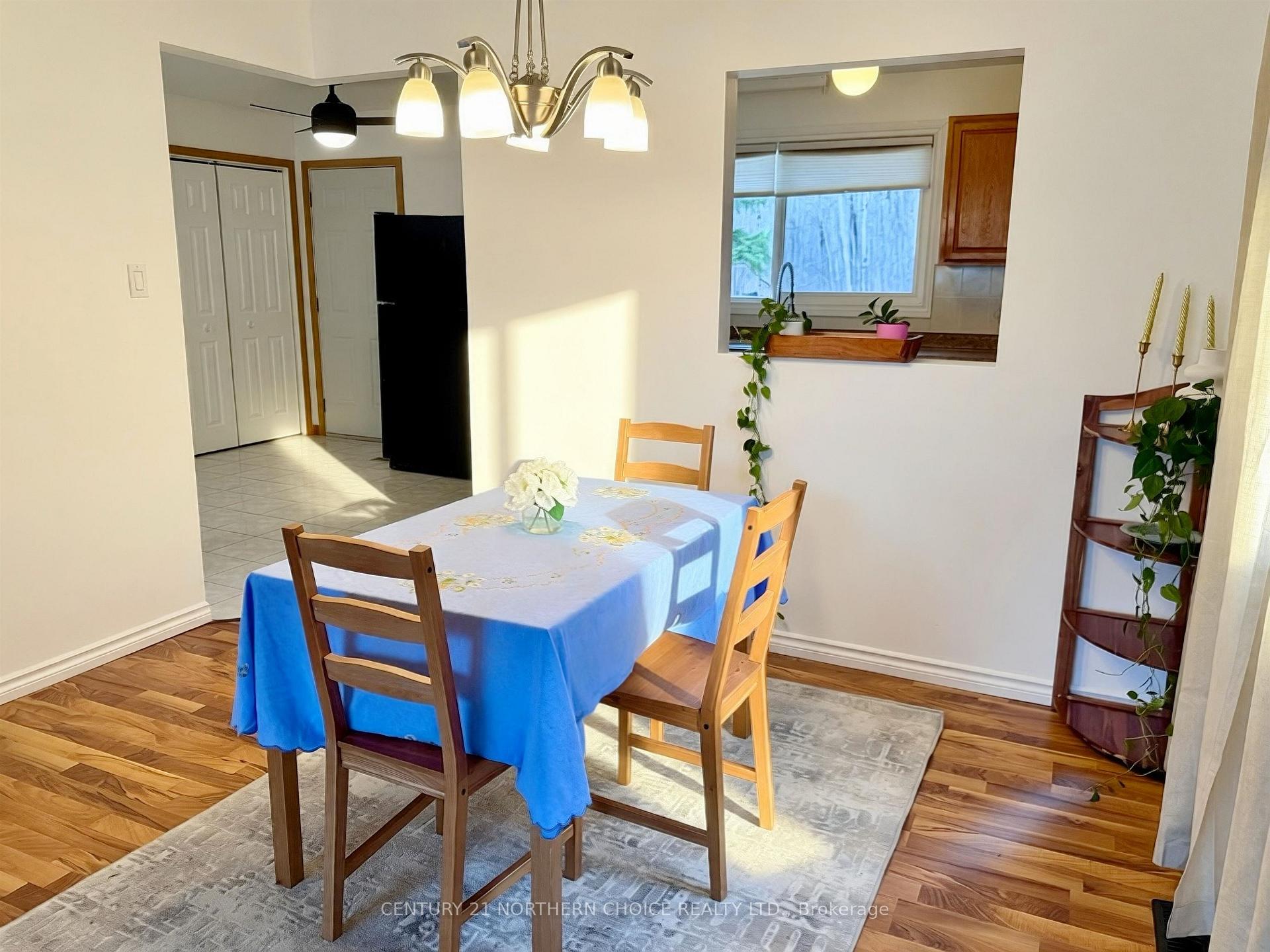 Photo 7 of 1039 Williams Avenue, Fort Frances — HOMEH