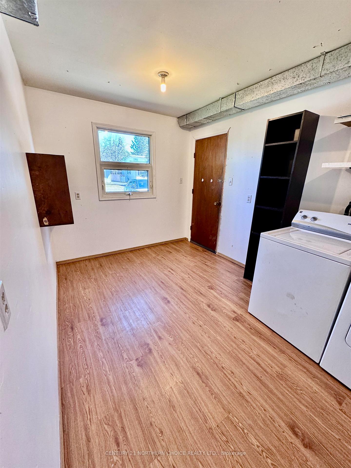 Photo 20 of 1039 Williams Avenue, Fort Frances — HOMEH