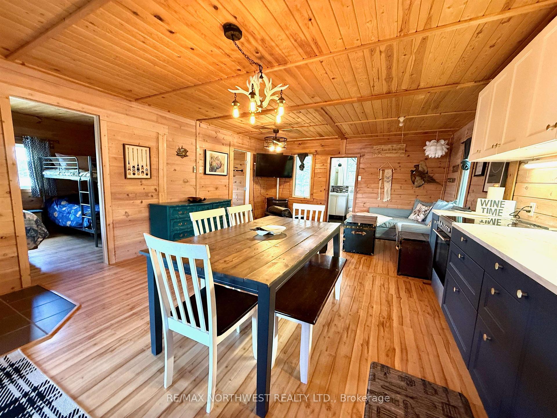 Photo 7 of 80 Bay Point Road, Kenora Remote Area, Lake of the Woods North — HOMEH