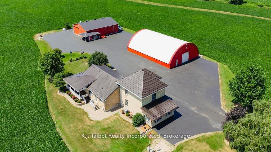 Photo 2 of 79823 Bluewater Highway, Central Huron, Goderich — HOMEH