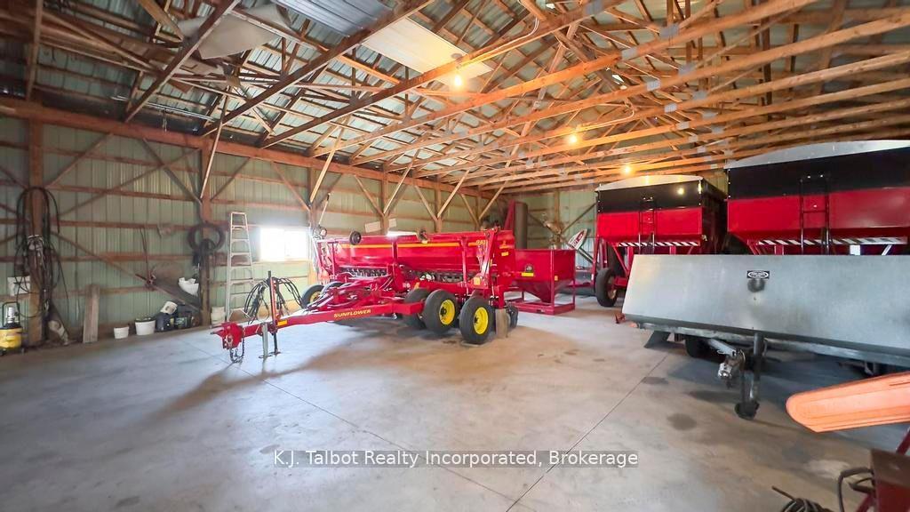 Photo 8 of 79823 Bluewater Highway, Central Huron, Goderich — HOMEH