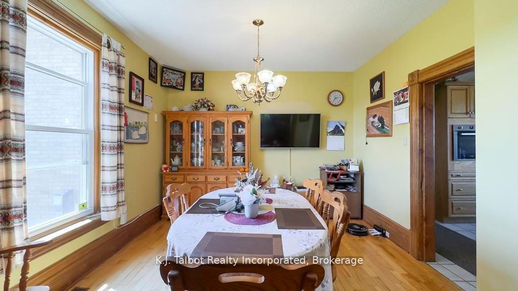 Photo 19 of 79823 Bluewater Highway, Central Huron, Goderich — HOMEH