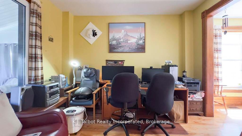Photo 20 of 79823 Bluewater Highway, Central Huron, Goderich — HOMEH