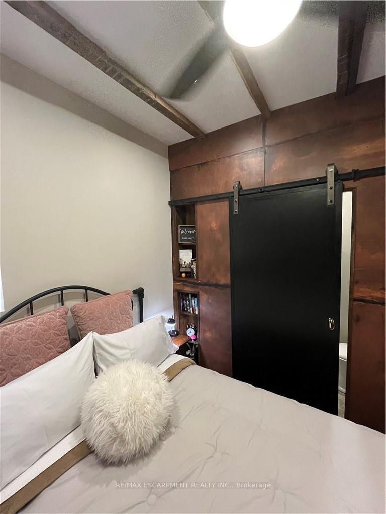 Photo 10 of Unit B, 56 King Street, Hamilton, Dundas — HOMEH